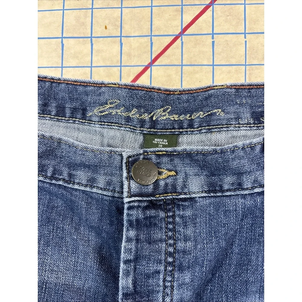 Eddie Bauer‎ Women's Embroidered "Boyfriend" Jeans Size 20 - Picture 3 of 15